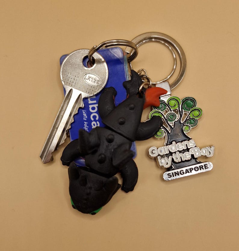 Flexi toothless keychain